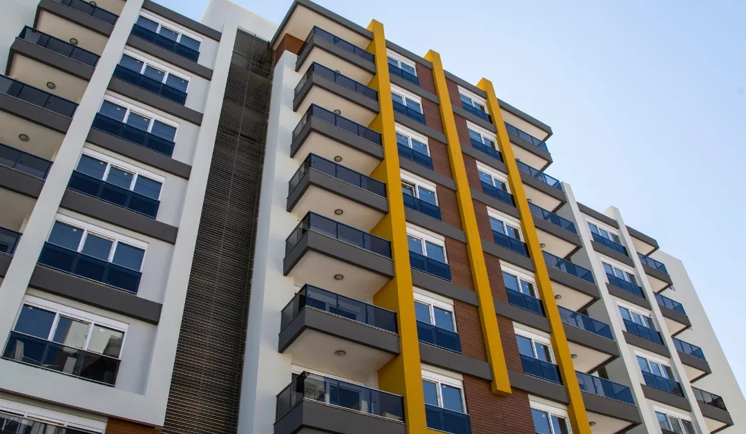 Ventajas y desventajas de comprar un departamento en el primer piso